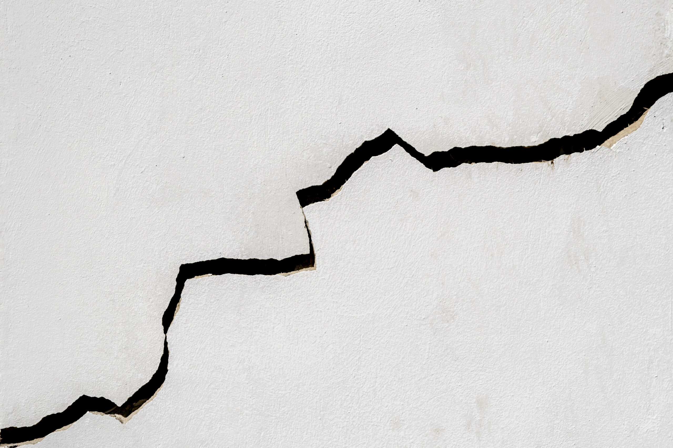 Epoxy Injection for Crack Repair<br />
